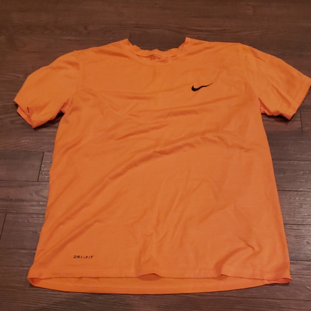 Nike shirt